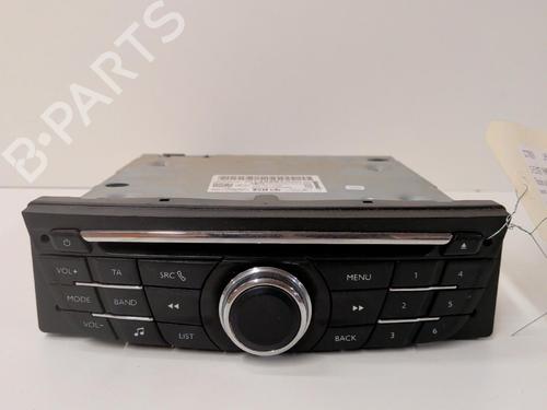 Used Radio Radio 37283556 37283556