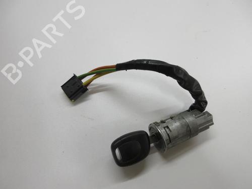 Clé de contact RENAULT CLIO II (BB_, CB_) 1.5 dCi (B/CB08) (82 hp) 22108608