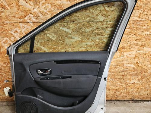 right-front-door-renault-grand-scenic-iii-jz01_-2009-2010-2011-2012-2013-2014-2015-2016-30846847 main image
