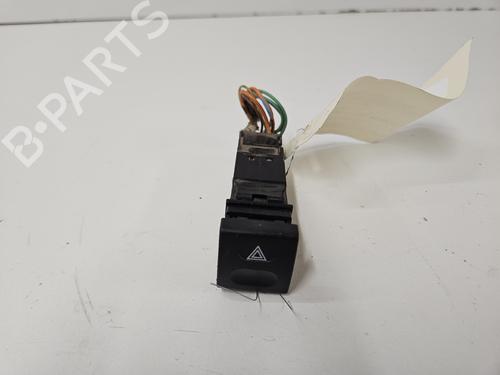 Used Warning switch Warning switch CITROËN SAXO (S0, S1) [1996-2004] 36059253 36059253