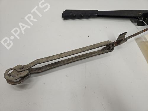 Used Hand brake Hand brake RENAULT RAPID Box Body/MPV (F40_, G40_) 1.1 (48 hp) 32484688 32484688
