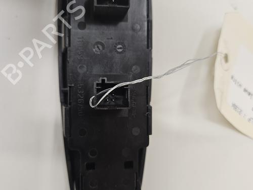 Used Left front window switch Left front window switch CITROËN C4 Picasso I MPV (UD_) [2006-2015] 34171770 34171770