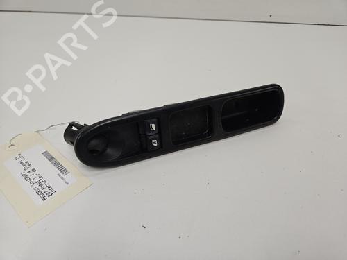 Used Left front window switch Left front window switch PEUGEOT 207 (WA_, WC_) 1.4 HDi (68 hp) 35937548 35937548