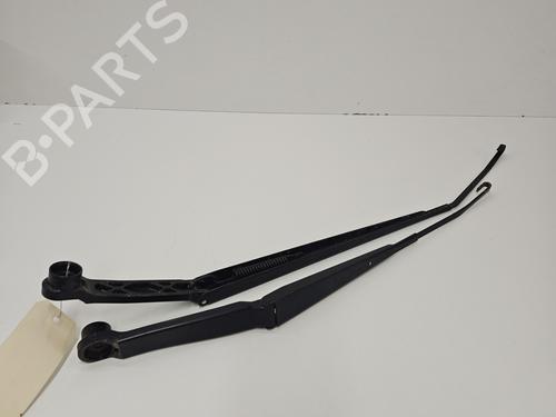 front-windshield-wiper-arm-subaru-xv-_gp_-2011-2012-2013-2014-2015-2016-2017-24917665 main image