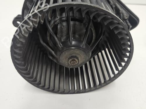 Moteur de chauffage Moteur de chauffage PEUGEOT PARTNER MPV (5_, G_) [1996-2026] 36344563 36344563
