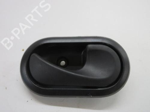 Used Front right interior door handle Front right interior door handle DACIA SANDERO 1.5 dCi (68 hp) 20897602 20897602