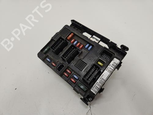 Used Fuse box PEUGEOT PARTNER MPV (5_, G_) 1.6 HDi 90 (90 hp) 32484669