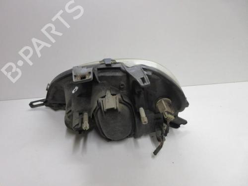 Used Right headlight MERCEDES-BENZ M-CLASS (W163) ML 230 (163.136) (150 hp) 20897484