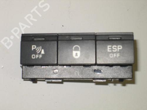 Used Switch PEUGEOT 1007 (KM_) 1.4 HDi (68 hp) 22105422