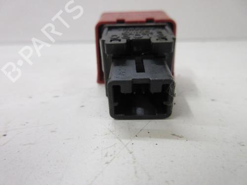 Used Warning switch NISSAN MICRA III (K12) 1.5 dCi (65 hp) 20889302