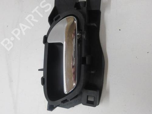 Used Front right interior door handle Front right interior door handle PEUGEOT 407 (6D_) 1.6 HDi 110 (6D9HZC, 6D9HYC) (109 hp) 20906769 20906769