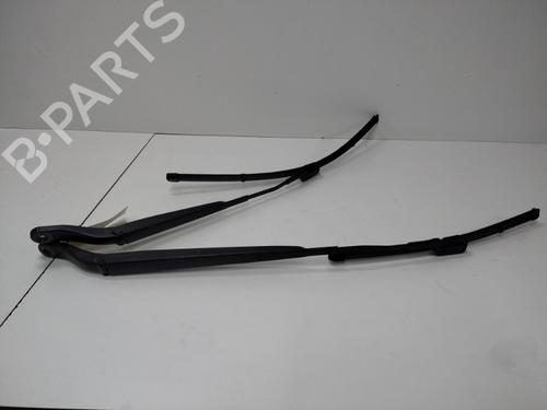Used Front windshield wiper arm PEUGEOT 208 II (UB_, UP_, UW_, UJ_) 1.5 BlueHDI 100 (102 hp) 20899185
