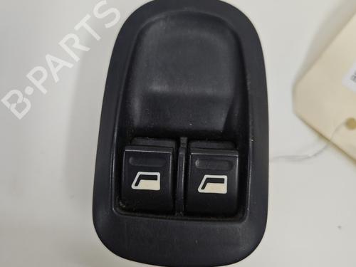Pulsantiera anteriore sinistra PEUGEOT 206 Hatchback (2A/C) 1.4 i (75 hp) 31301312