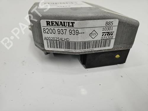 Electronic module RENAULT CLIO III (BR0/1, CR0/1) 1.5 dCi (C/BR0G, C/BR1G) | BP40003227M83 - Image 2