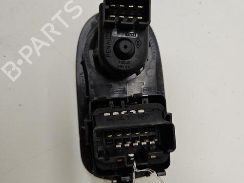 Used Left front window switch Left front window switch RENAULT KANGOO / GRAND KANGOO II (KW0/1_) 1.5 dCi 90 (KW05, KW08, KW0G, KW11) (90 hp) 30309836 30309836