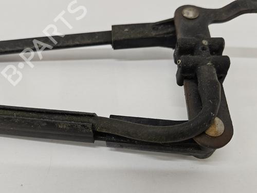 front-windshield-wiper-arm-aixam-city-2016-37734656 main image