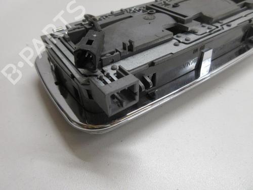 Used Interior roof light Interior roof light ALFA ROMEO 147 (937_) 1.9 JTDM 16V (937.AXN1B, 937.BXN1B) (150 hp) 20903096 20903096