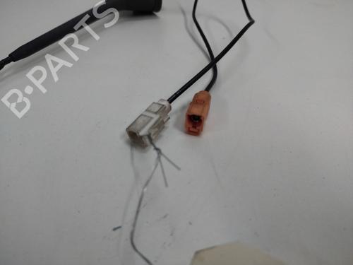 Used Antenna/Base Antenna/Base CITROËN C3 III (SX) 1.5 BlueHDi 100 (SXYHYP, SXYHTU) (102 hp) 20890720 20890720