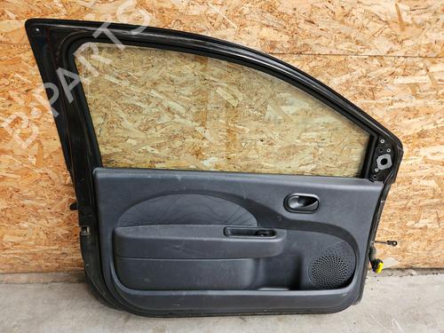 Used Left front door Left front door RENAULT TWINGO II (CN0_) 1.2 16V (CN04, CN0B) (75 hp) 30139407 30139407