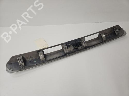rear-center-light-citroen-c3-picasso-sh_-2008-38080297 main image