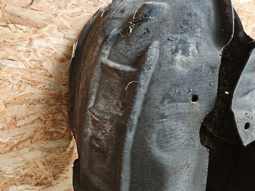 Wheel arch RENAULT SCÉNIC III (JZ0/1_) 1.5 dCi | BP29703004C56