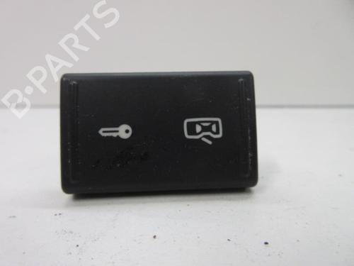 Used Switch Switch SKODA FABIA II (542) 1.6 TDI (105 hp) 22107466 22107466