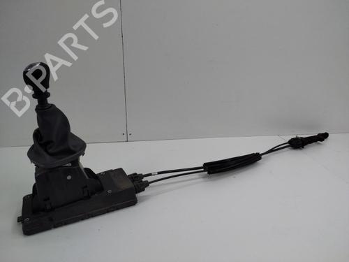 Used Gear lever DACIA DUSTER (HS_) 1.5 dCi (109 hp) 22109711