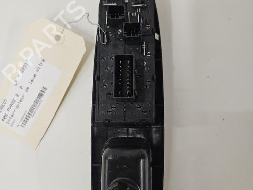 Left front window switch PEUGEOT 406 (8B) 2.0 HDI 110 | BP37672003I27 - Image 2