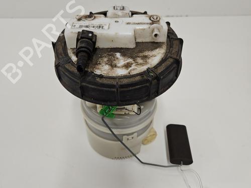 Used Fuel pump DACIA SANDERO II 1.2 (75 hp) 27330142