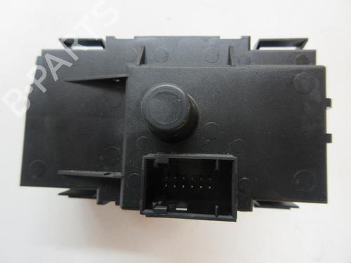 Headlight switch BMW 1 (E87) 120 d | BP22106815I24 