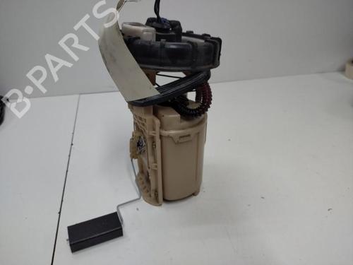 Used Fuel pump VW GOLF IV (1J1) 1.6 (100 hp) 20888255