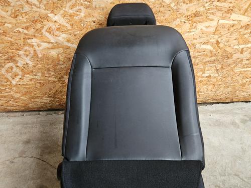 Left front seat RENAULT MEGANE IV Grandtour (K9A/M/N_) 1.5 dCi 110 | BP30604286C15 - Image 2