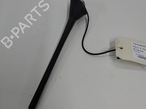 Antenne/Base VW POLO V (6R1, 6C1) 1.6 TDI (90 hp) 23793021