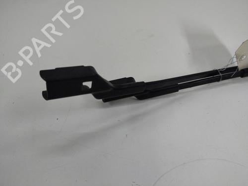 Front windshield wiper arm VW GOLF V (1K1) 2.0 TDI 16V | BP22810177C143 