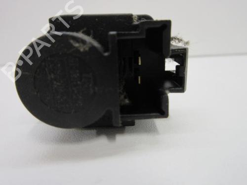 Used Electronic module Electronic module FORD FIESTA V (JH_, JD_) 1.3 (69 hp) 20901117 20901117