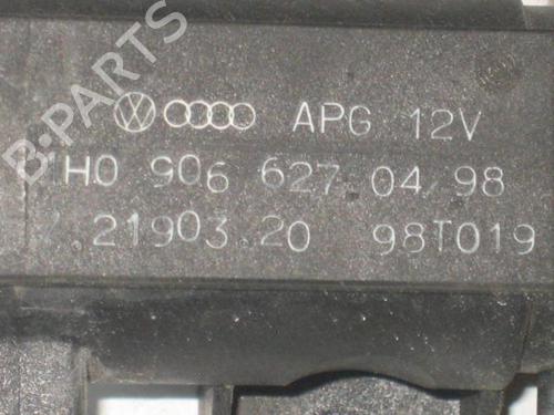 Used Electronic module Electronic module VW GOLF IV (1J1) 1.9 TDI (110 hp) 20892878 20892878