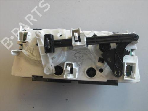 Used Climate control Climate control 20909713 20909713