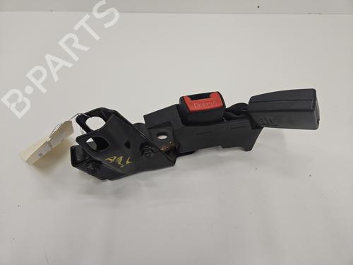 Used Seat buckle RENAULT CLIO III (BR0/1, CR0/1) 1.5 dCi (BR17, CR17) (86 hp) 31934339