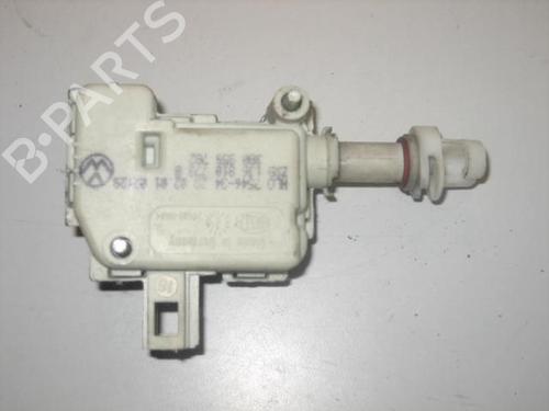 Brændstofdæksel aktuator VW GOLF IV (1J1) 1.9 TDI (101 hp) 22105037