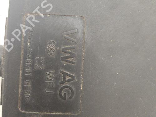Used Electronic module Electronic module VW POLO IV (9N_, 9A_) 1.9 TDI (101 hp) 32375789 32375789