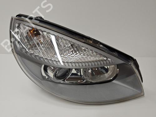 Used Right headlight RENAULT SCÉNIC II (JM0/1_) 2.0 dCi (JM1K) (150 hp) 29196631