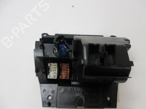 Used Ashtray CITROËN XSARA (N1) 1.8 i (90 hp) 22106609