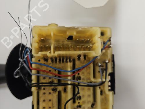 steering-column-stalk-renault-clio-iv-bh_-2012-2013-2014-2015-2016-2017-2018-2019-2020-2021-33006267 main image