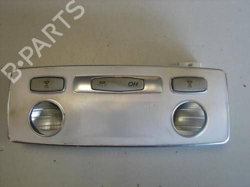 Used Interior roof light Interior roof light RENAULT LAGUNA III (BT0/1) 2.0 dCi (BT01, BT08, BT09, BT0E, BT0K, BT12, BT1C, BT1D,... (150 hp) 20897932 20897932