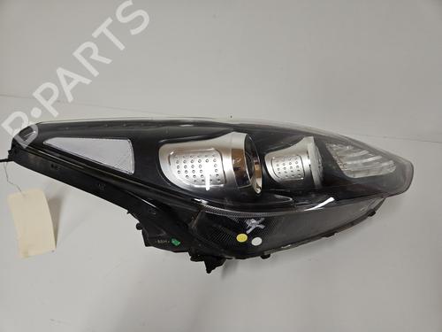 Used Right headlight KIA SPORTAGE IV (QL, QLE) 1.6 CRDi (116 hp) 32199648