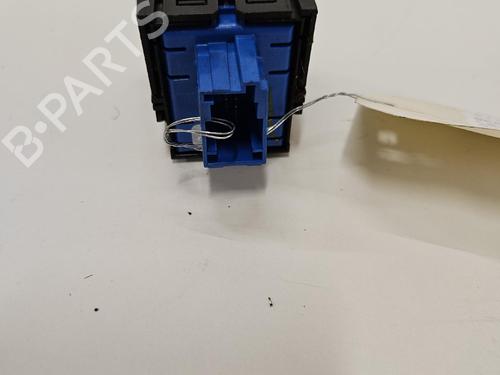 kombi-kontakt-stilkkontakt-citroen-berlingo-box-bodympv-k9-2018-38722856 main image