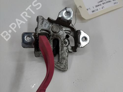 Used Hood lock FIAT 500L (351_, 352_) 1.6 D Multijet (199LYD1B) (105 hp) 20901604
