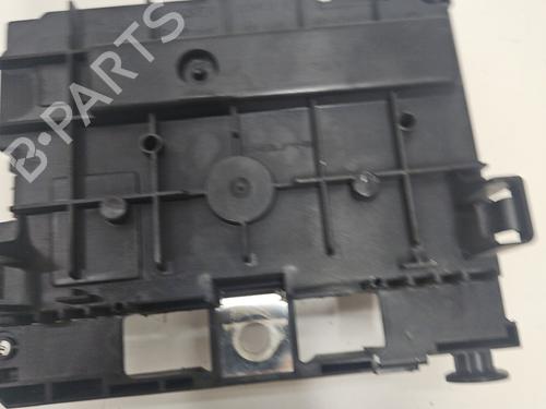 Sikringsdåse CITROËN C2 (JM_) 1.4 HDi (68 hp) 32406891