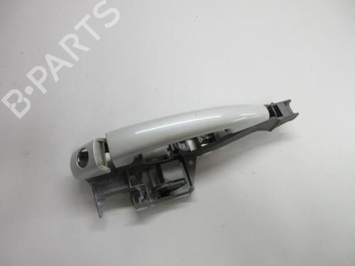Used Front left exterior door handle PEUGEOT 3008 I MPV (0U_) 2.0 HDi Hybrid4 (163 hp) 20908974