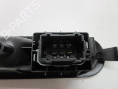 Used Right rear window switch Right rear window switch RENAULT MODUS / GRAND MODUS (F/JP0_) 1.5 dCi (FP0F, JP0F) (86 hp) 20900422 20900422